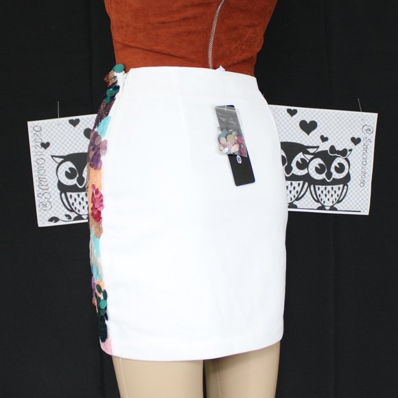 Bebe Embellished Mini Skirt - Picture 4 of 7
